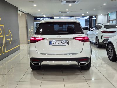 2025 Mercedes-BENZ GLE 照片 3