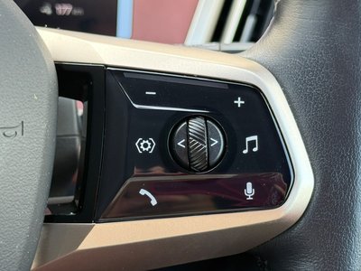 2023 BMW IX 缩略图 37