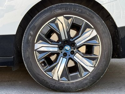 2023 BMW IX 缩略图 73