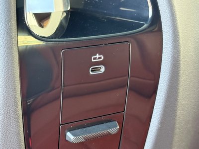 2023 BMW IX 缩略图 23