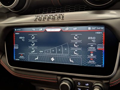 2020 Ferrari PORTOFINO thumbnail 34