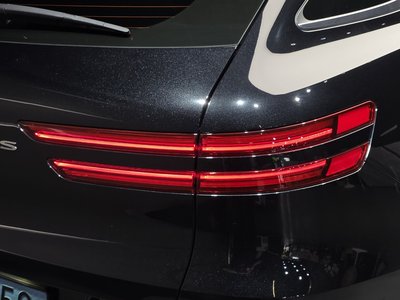 2022 Genesis ELECTRIFIED GV70 photo 10