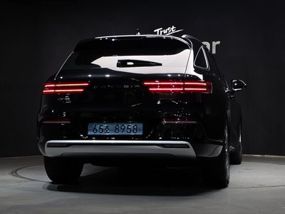 2022 Genesis ELECTRIFIED GV70 photo 3
