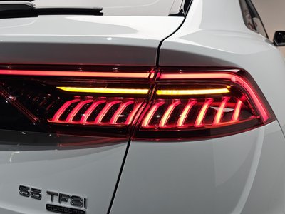 2021 AUDI Q8 照片 10