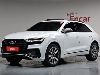 2021 AUDI Q8 照片 1