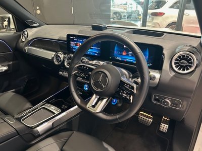 MERCEDES-BENZ GLB AMG - 6