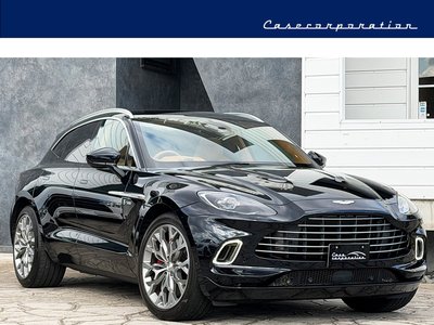 ASTON MARTIN DBX