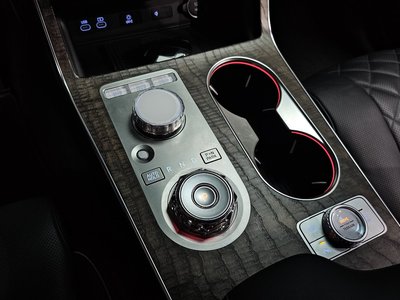 GENESIS GV80 - 9