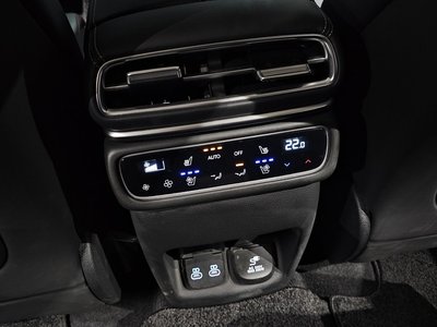 صورة مصغرة 19 لـ 2024 Genesis GV80