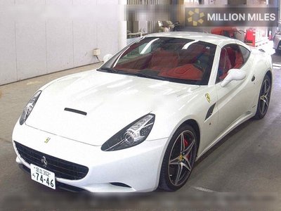 FERRARI CALIFORNIA - 4