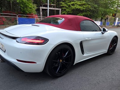 PORSCHE 718 - 2
