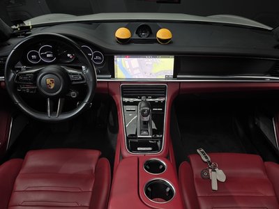 PORSCHE PANAMERA - 5