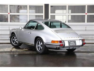 PORSCHE 911 - 7
