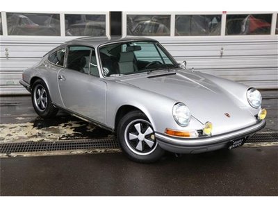 PORSCHE 911 - 5