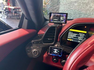 2014 FERRARI 458 SPIDER thumbnail 25