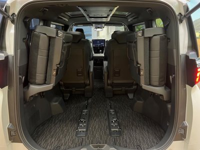 TOYOTA ALPHARD - 10