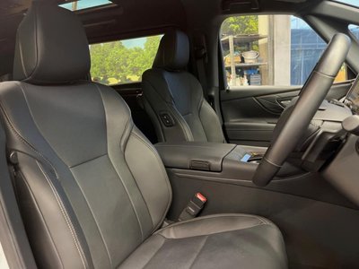 TOYOTA ALPHARD - 7