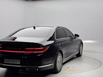 2019 Genesis G90 — фото 4