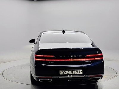 2019 Genesis G90 — фото 3
