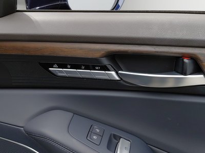 صورة مصغرة 12 لـ 2019 Genesis G90