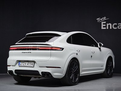 PORSCHE CAYENNE - 4