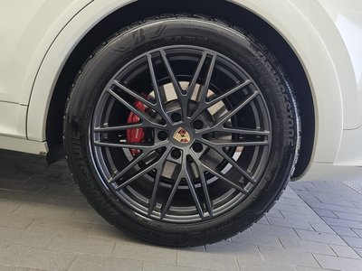 PORSCHE CAYENNE - 8