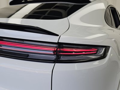 PORSCHE CAYENNE - 10
