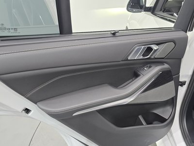 صورة مصغرة 15 لـ 2025 BMW X5