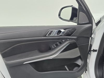 صورة مصغرة 14 لـ 2025 BMW X5