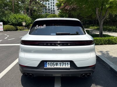 PORSCHE CAYENNE - 4