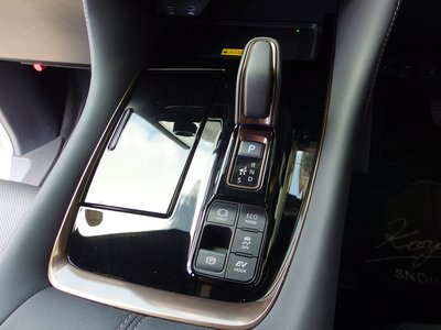 2024 Toyota ALPHARD — миниатюра 20