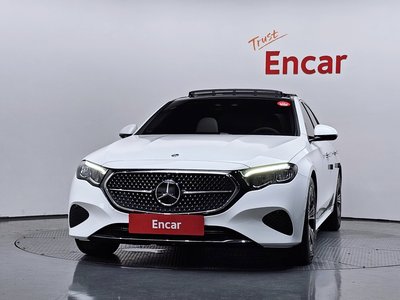 2025 Mercedes-BENZ E-CLASS — фото 2