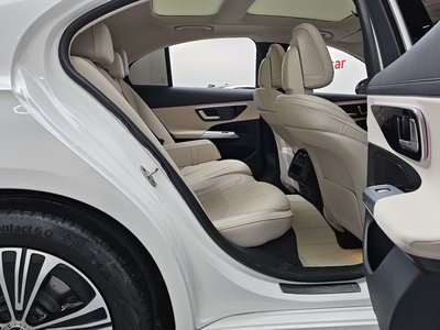 2025 Mercedes-BENZ E-CLASS — миниатюра 12