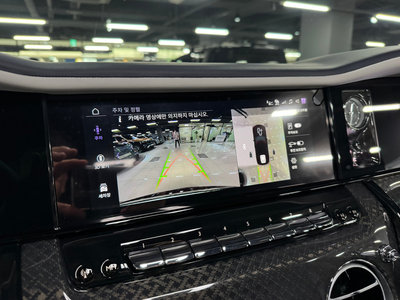 ROLLS-ROYCE CULLINAN - 5