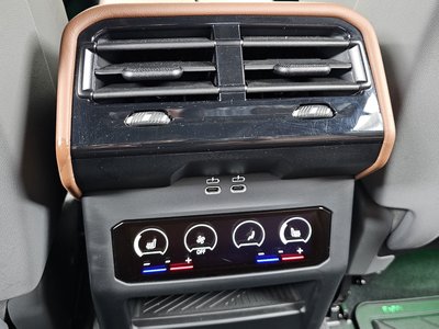 2024 BMW 5 SERIES — миниатюра 18