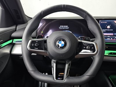 2024 BMW 5 SERIES — миниатюра 13