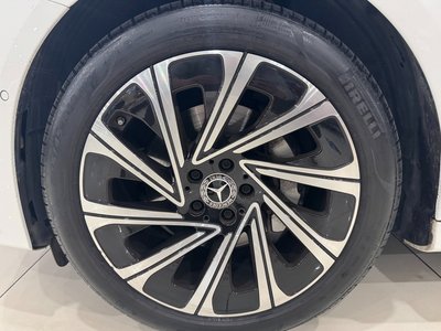 MERCEDES-BENZ E-CLASS - 6