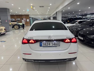 MERCEDES-BENZ E-CLASS - 3