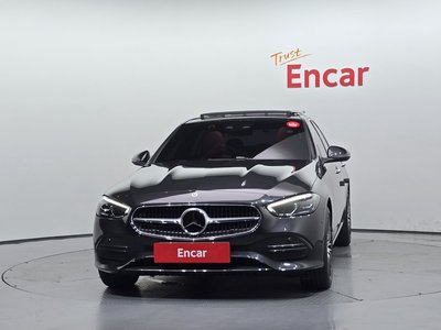2025 Mercedes-BENZ C-CLASS 照片 2