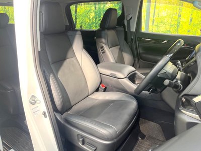 صورة 8 لـ 2023 TOYOTA ALPHARD