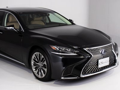 LEXUS LS - 5