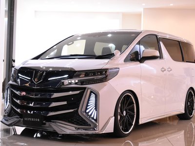 TOYOTA ALPHARD - 1