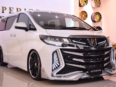 TOYOTA ALPHARD - 2