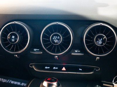 2018 AUDI TT RS COUPE — фото 42