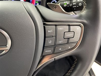 صورة مصغرة 28 لـ 2018 Lexus LS