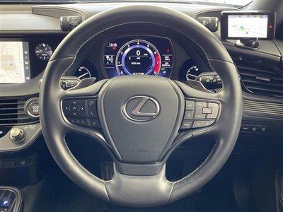 صورة مصغرة 24 لـ 2018 Lexus LS