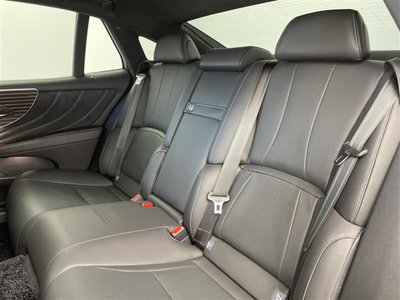 صورة مصغرة 48 لـ 2018 Lexus LS