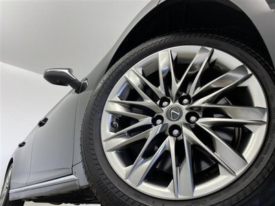 صورة مصغرة 74 لـ 2018 Lexus LS