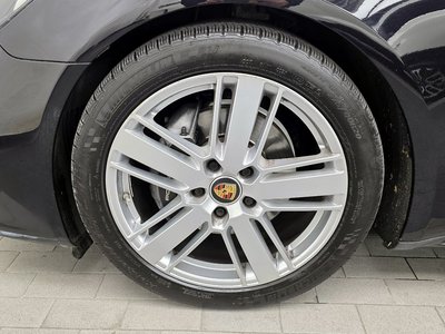 PORSCHE PANAMERA - 6