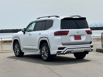 TOYOTA LAND CRUISER - 5